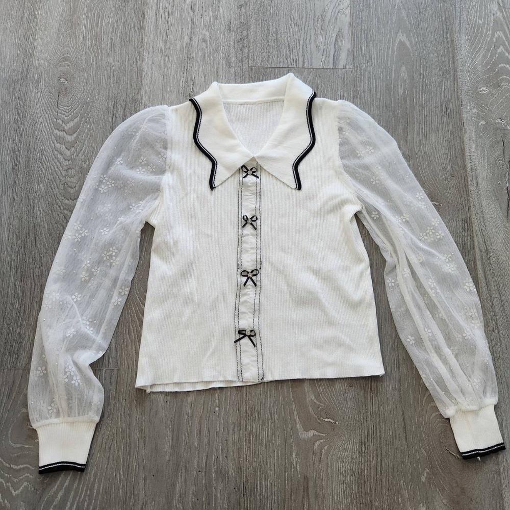 White Knit and Sheer Sleeves Shirt XS